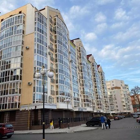 Apartpoltava Ексклюзивна Мансарда З Виходом На Дах, Новобудова, Led Дзеркало Корпусний Парк ภายนอก รูปภาพ