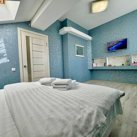 Apartpoltava Ексклюзивна Мансарда З Виходом На Дах, Новобудова, Led Дзеркало Корпусний Парк ภายนอก รูปภาพ