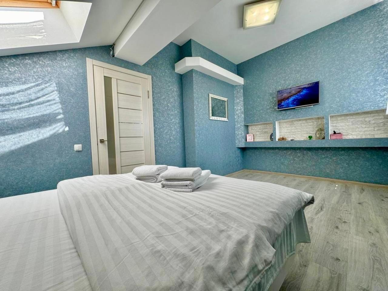 Apartpoltava Ексклюзивна Мансарда З Виходом На Дах, Новобудова, Led Дзеркало Корпусний Парк ภายนอก รูปภาพ